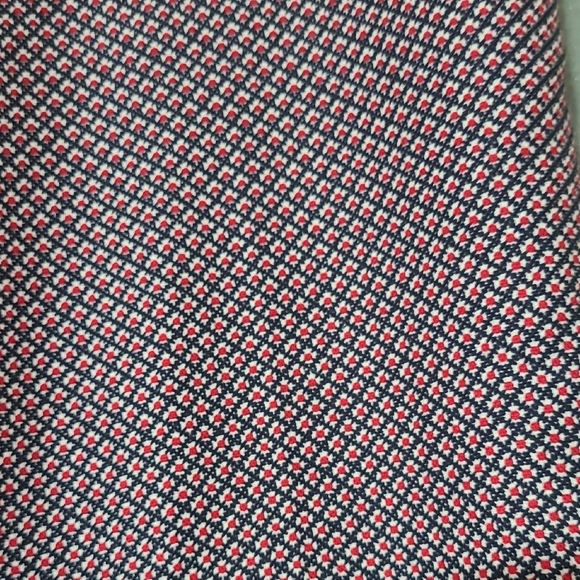 TALBOTS Women's Stylish Midrise Straight Leg REd & Blue Patterned Pants - Size 6 - Picture 2 of 13
